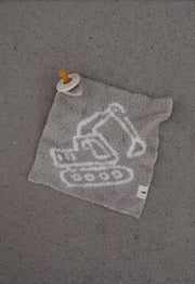 Lovey | Excavator