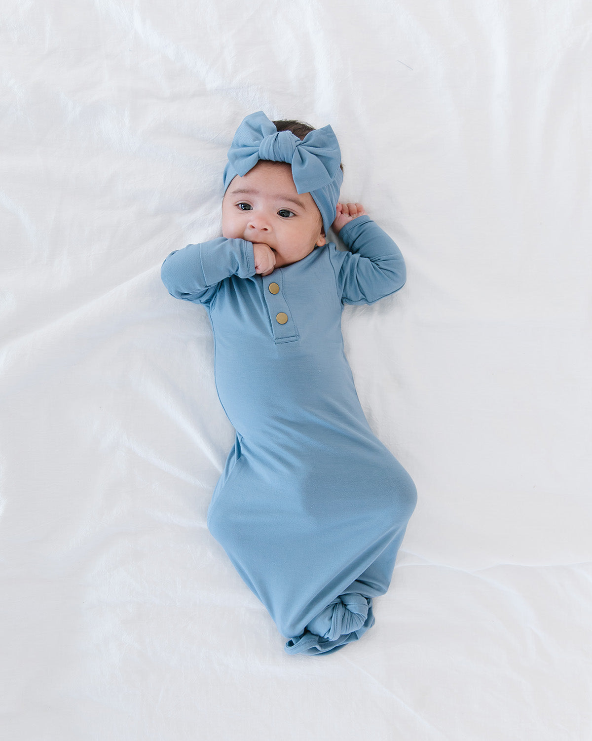 sky knotted sleeper