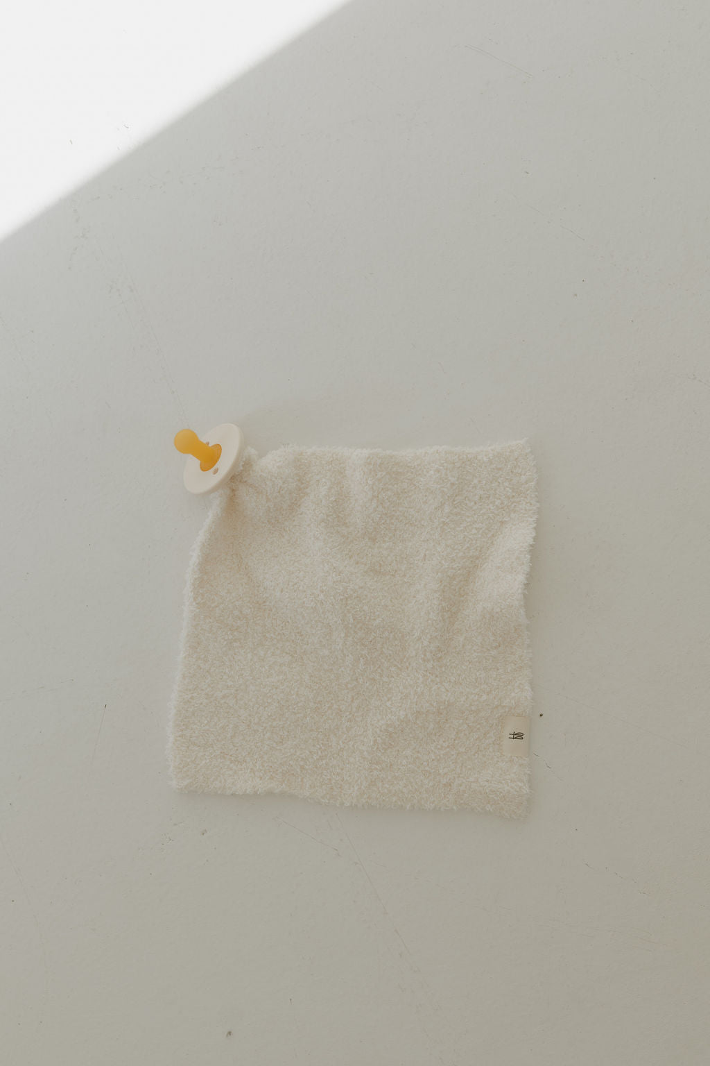 Lovey | Cream