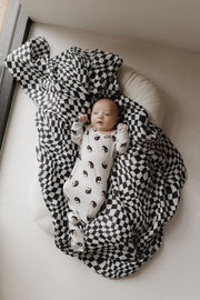 Bamboo Knotted Gown | Black & White Yin-Yang