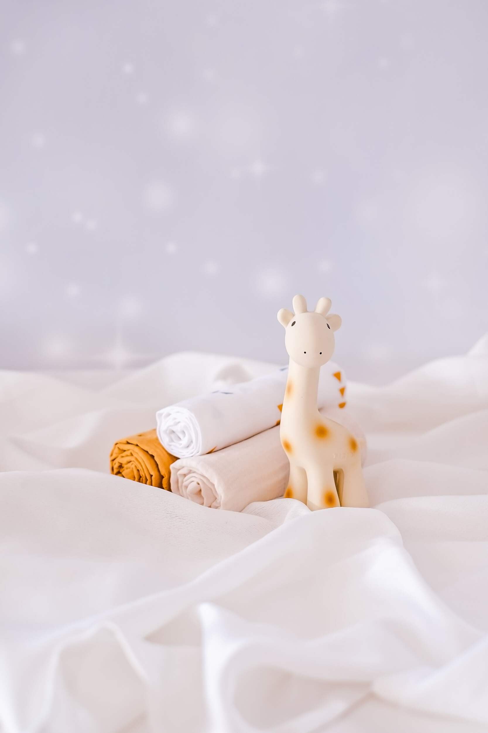 Three Muslin Squares with Giraffe Rubber Teether
