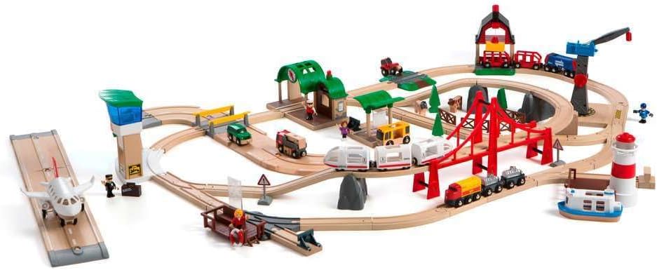 World Railway World Deluxe Set - 106-Piece FSC-Certified Wood and Accessory