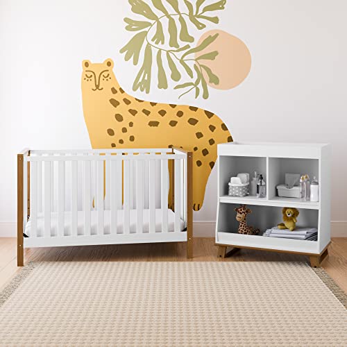 Modern Pacific 4-in-1 Convertible Crib with Adjustable Mattress Base