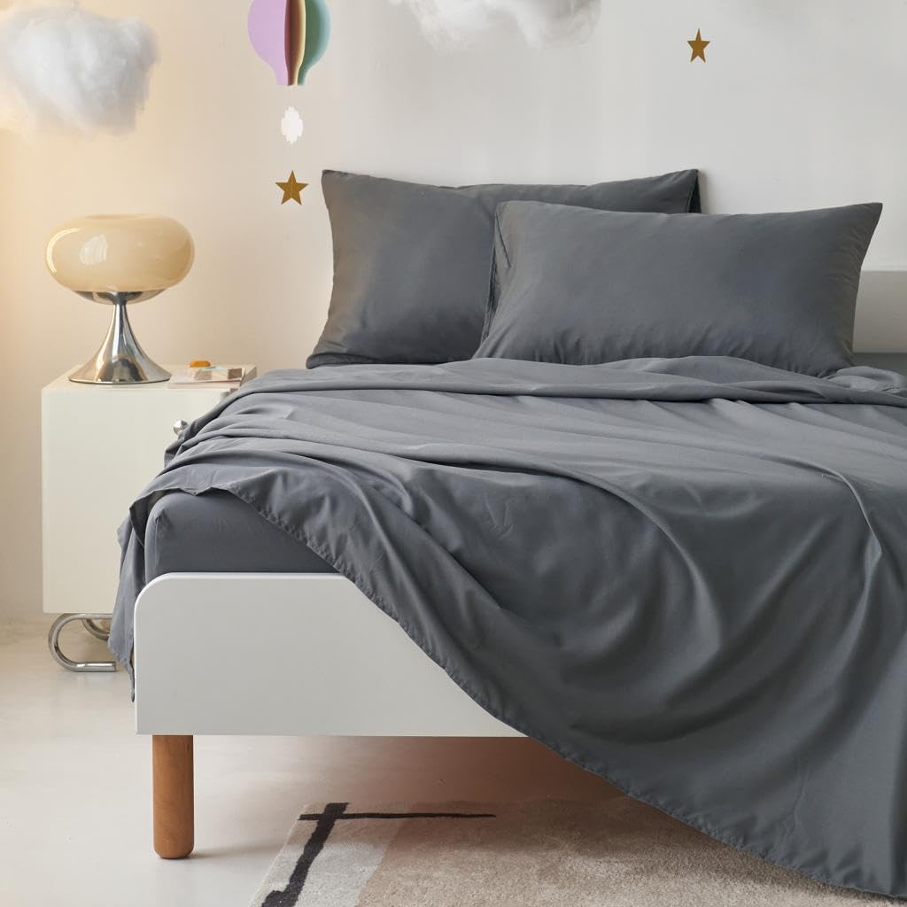 Race Car Bedding Set for Boys, Cute Colorful Sports Car Supercar Wheels