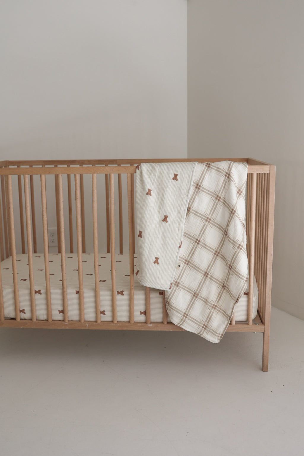 Muslin Quilt | Teddy & Ellis Plaid