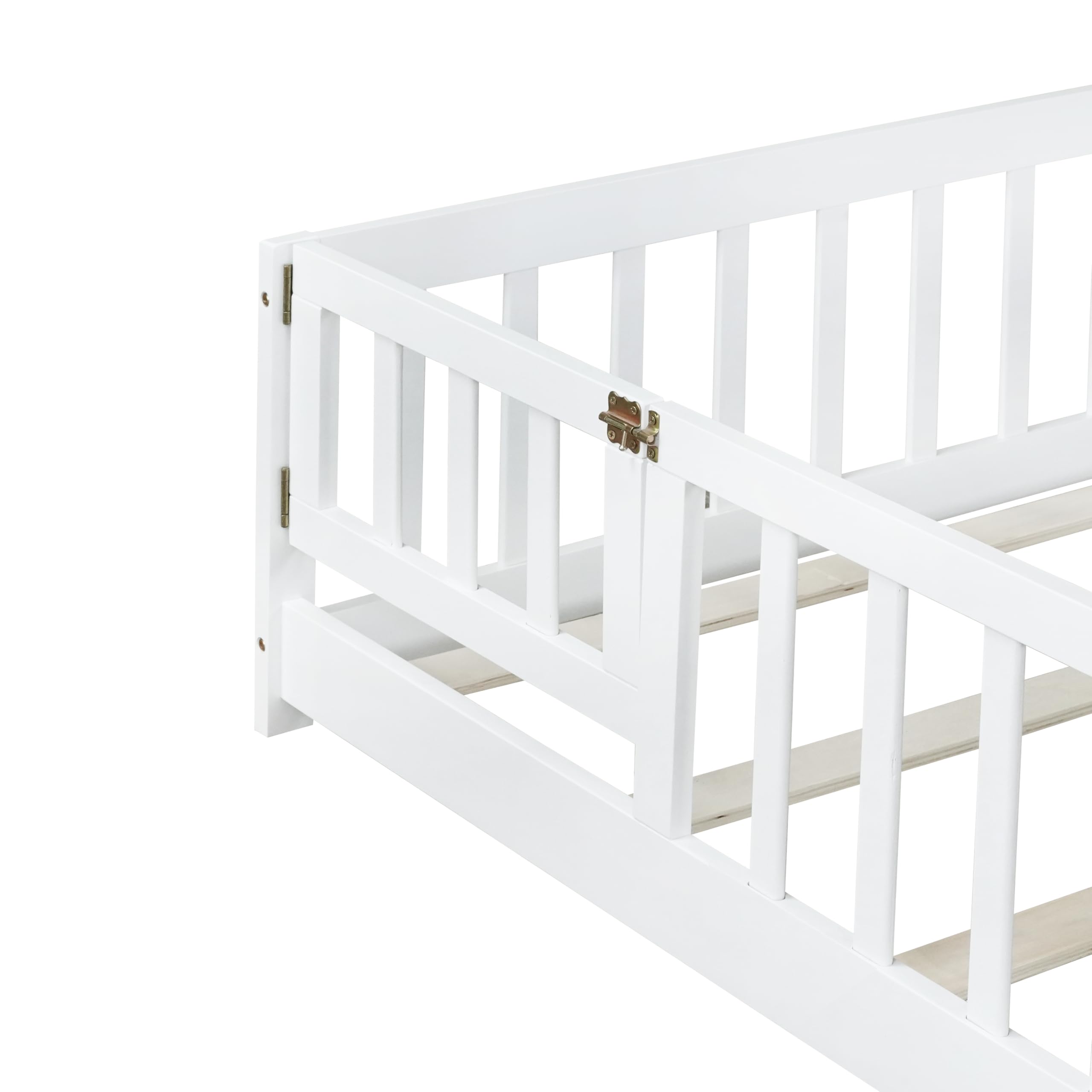 Full Size Floor Bed with Fence and Door