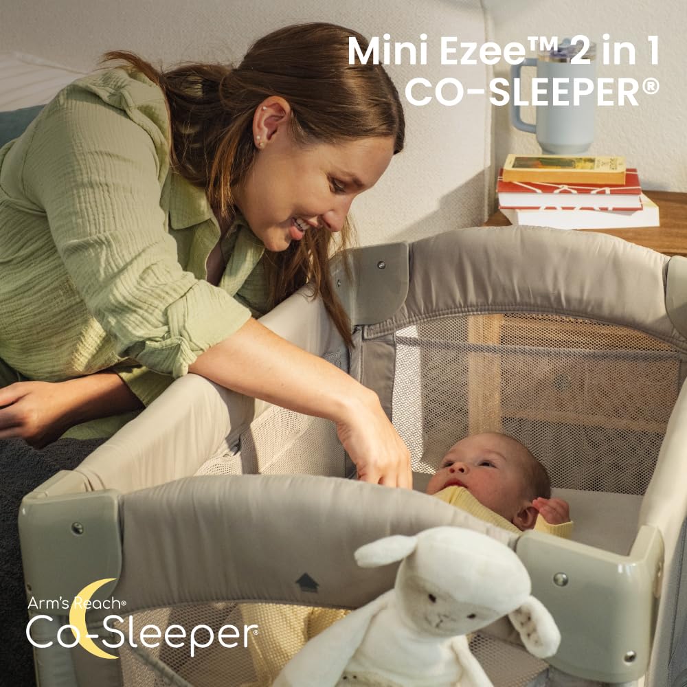 2-in-1 Bedside Bassinet Co-Sleeper with Mesh Panels