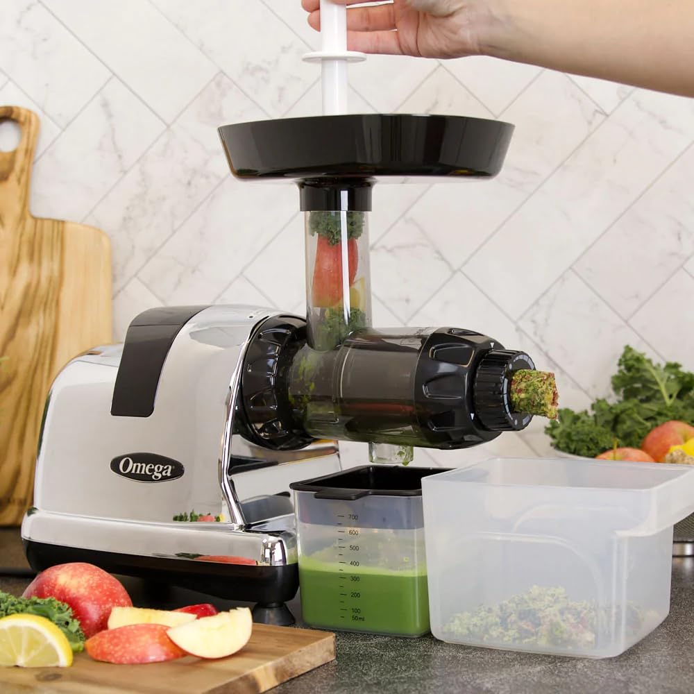 Vegetable and Fruit Juice Extractor and Nutrition System Makes
