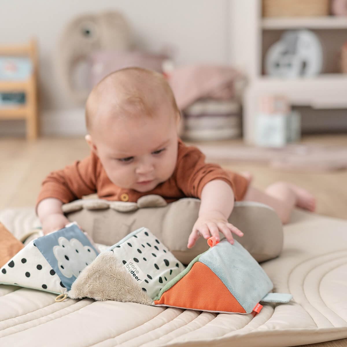 Croco Tummy Time Activity Toy and Deer Friends Fold-Out Sensory Cube - Sensory Play
