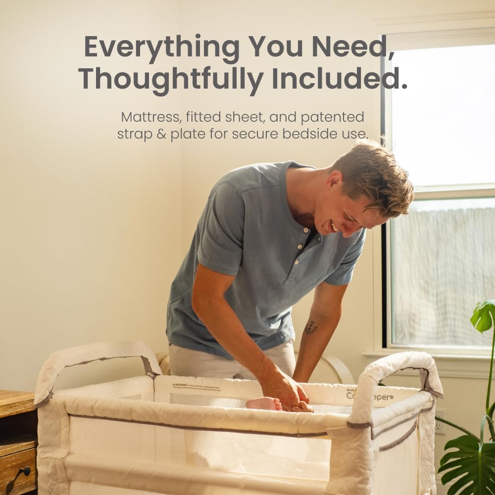 Bedside Bassinet with Mesh Panels