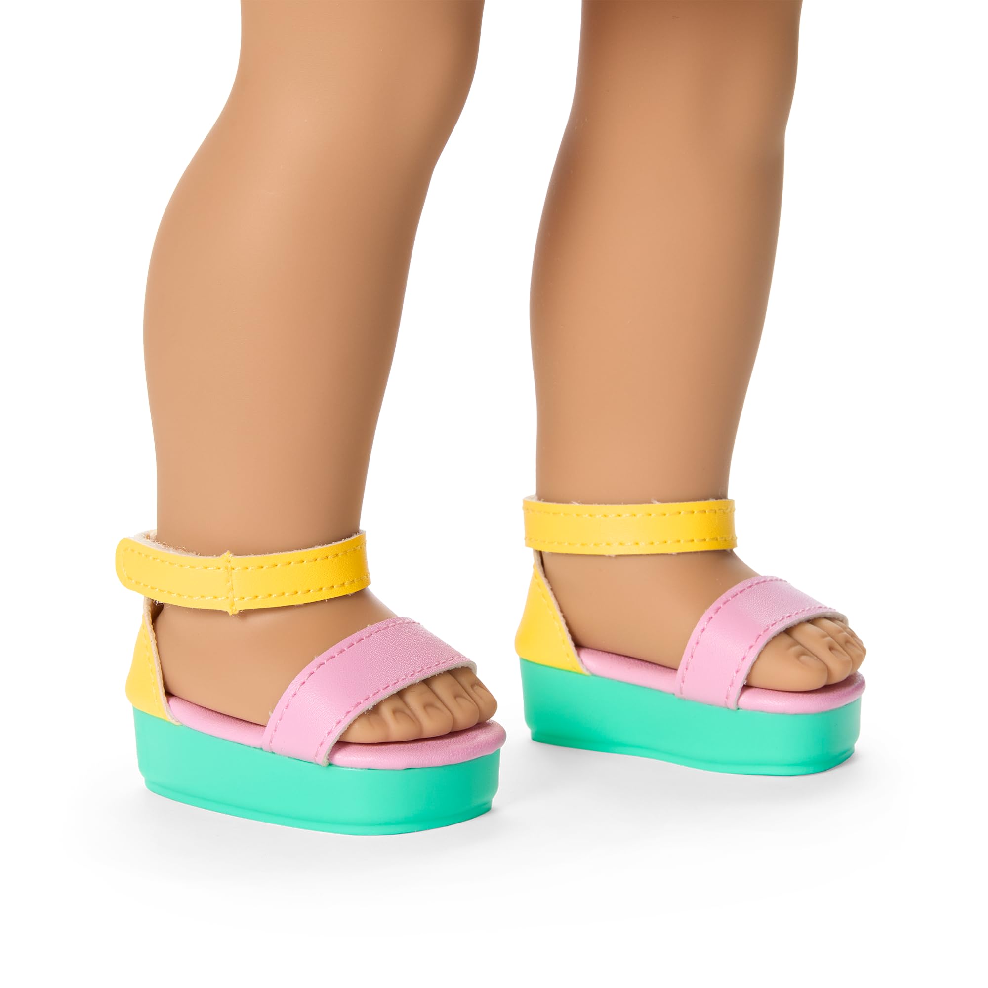 Summer McKinny Girl of The Year 2025 18-inch Doll and Journal