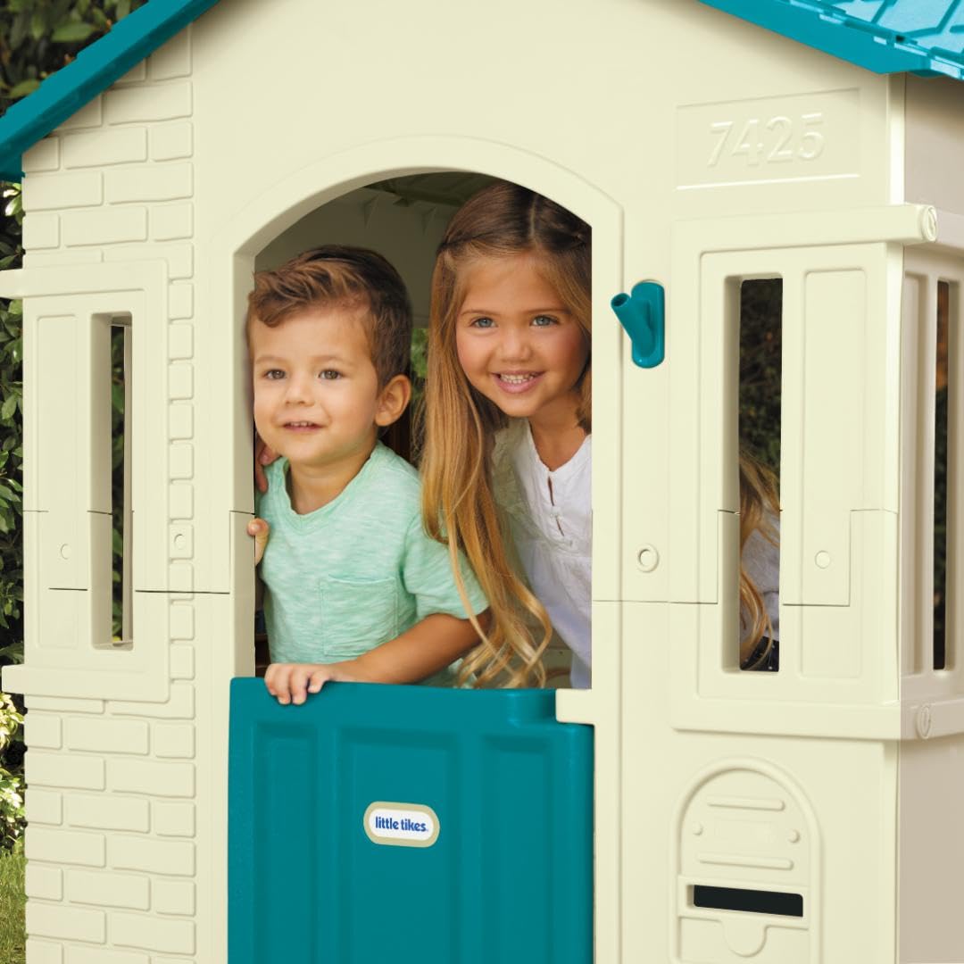 Cape Cottage Playhouse - Blue