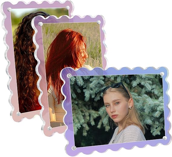 3 Pack Acrylic Picture Frames 4x6 Scalloped with Detachable Brackets