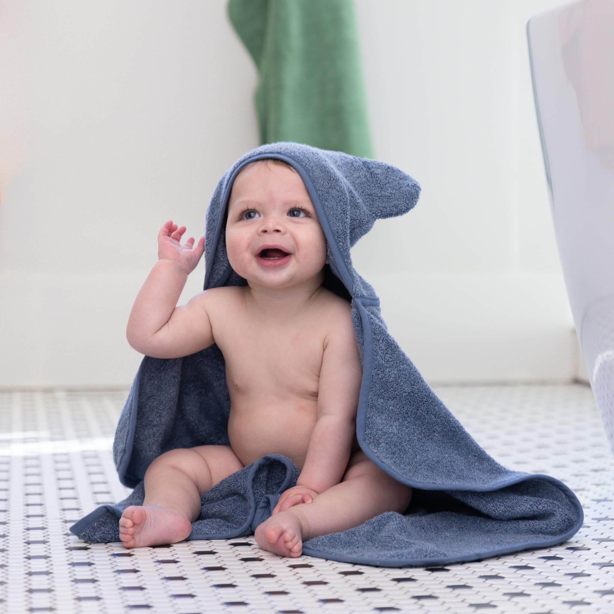 Baby Bath Towel and Wash Mitt Set – Soft Absorbent Hooded