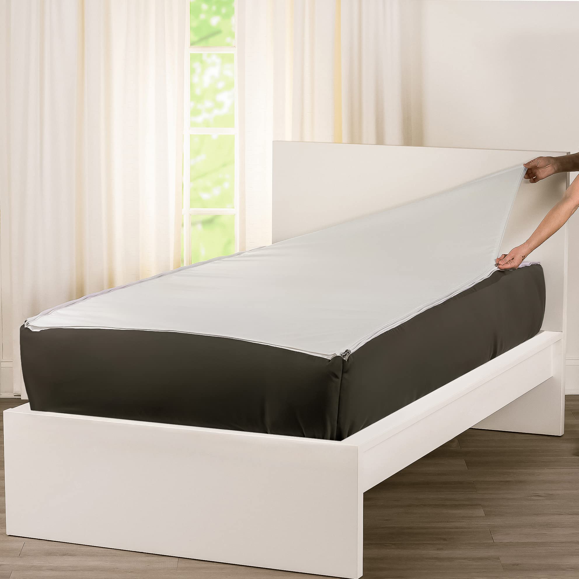 All-in-One Zippered Bunkie Bedding Set with Mattress Protector