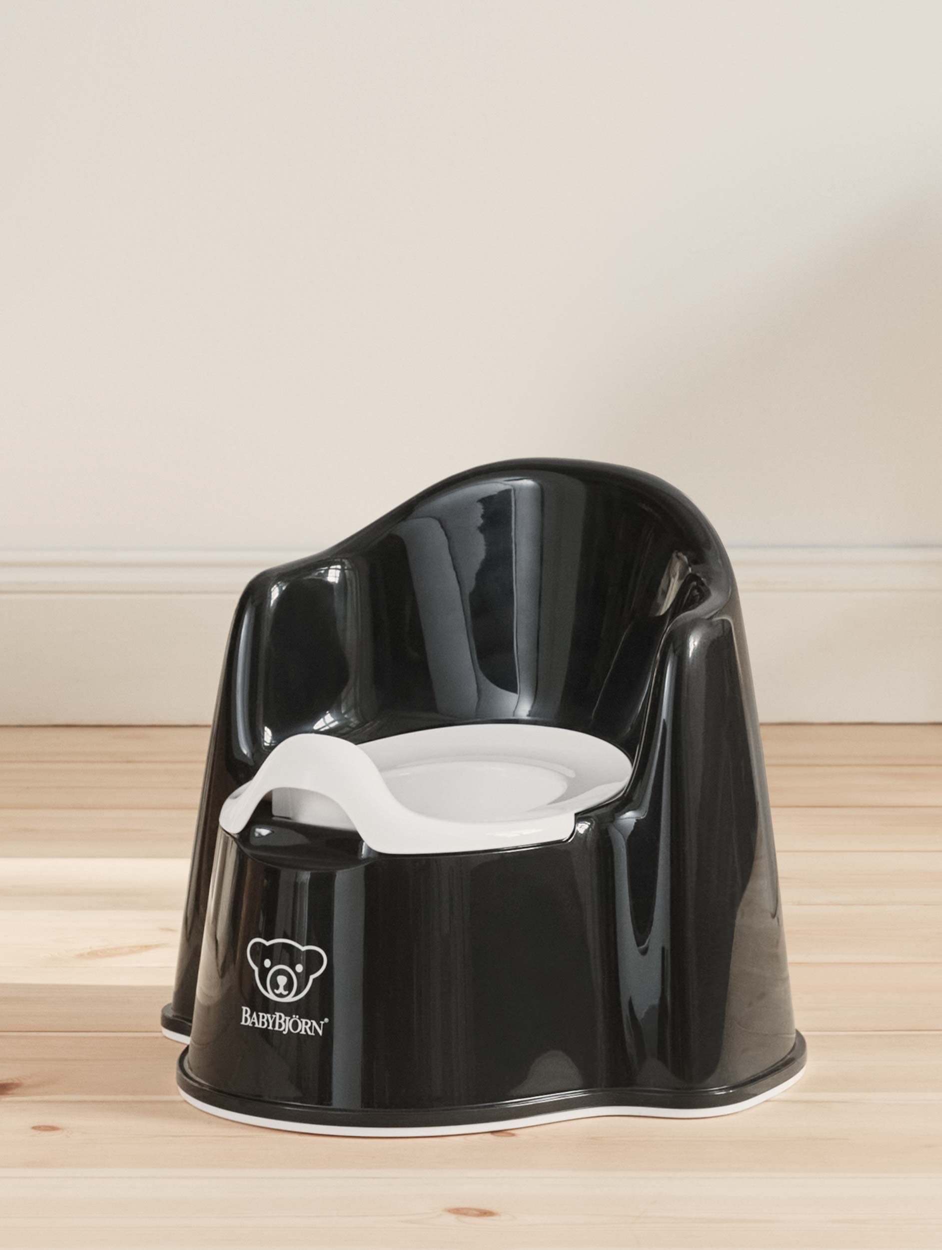 BabyBjörn Potty Chair, Black/White Potty Training Toilet, Easy-to-Clean, Removable Inner Potty, Non-Slip