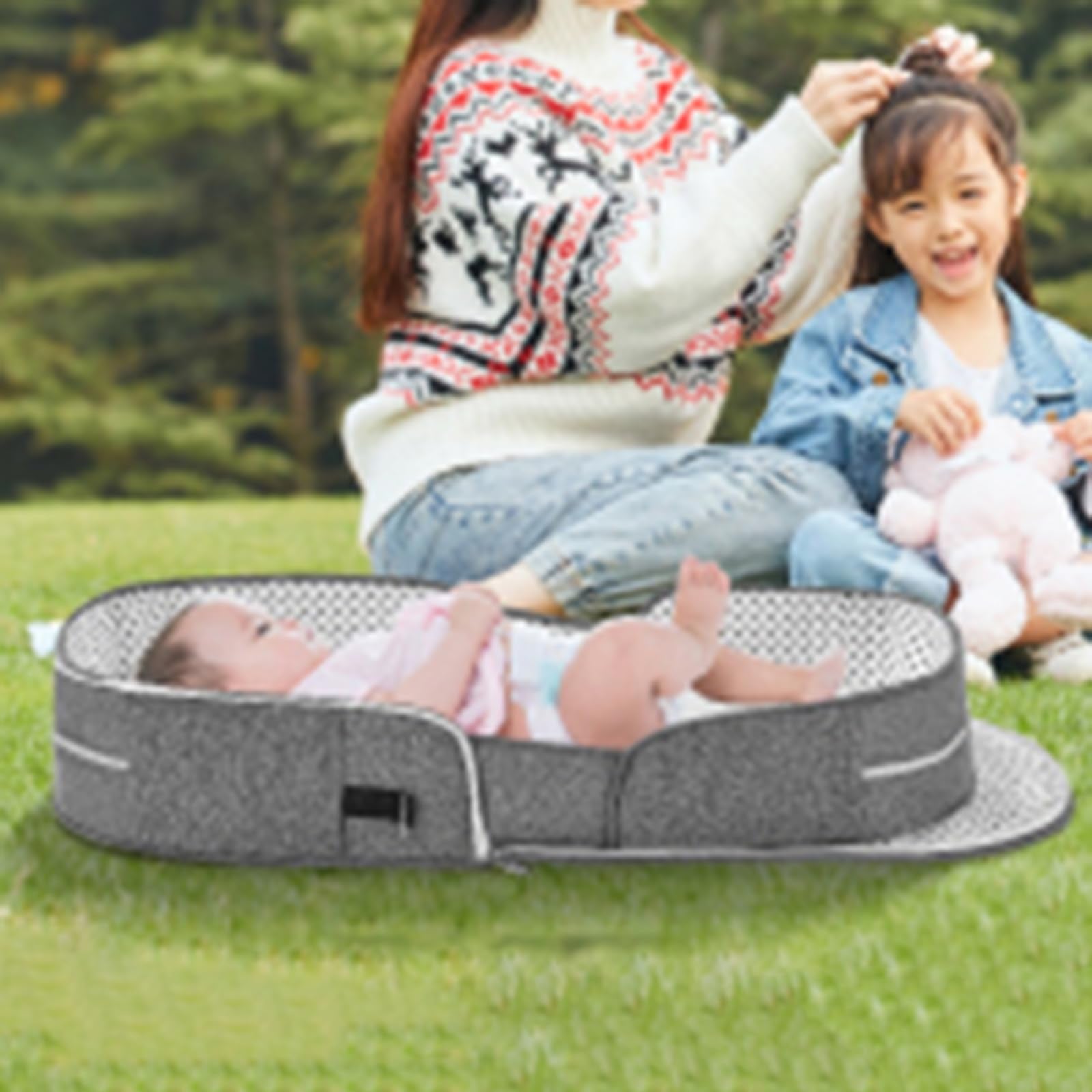 Portable Baby Travel Bassinet with Mosquito Net