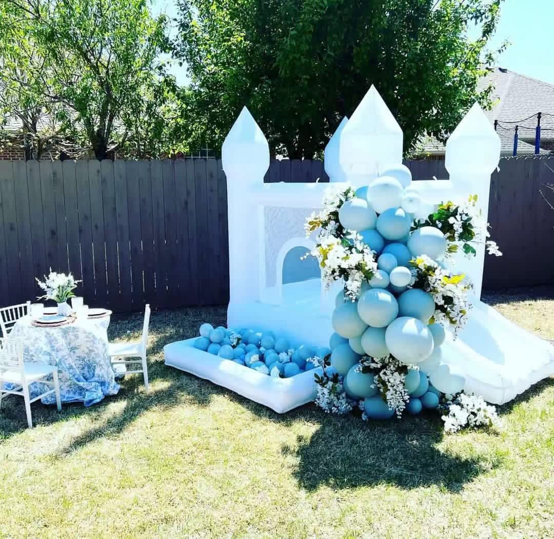 White Inflatable Bounce House with Blower for Kids