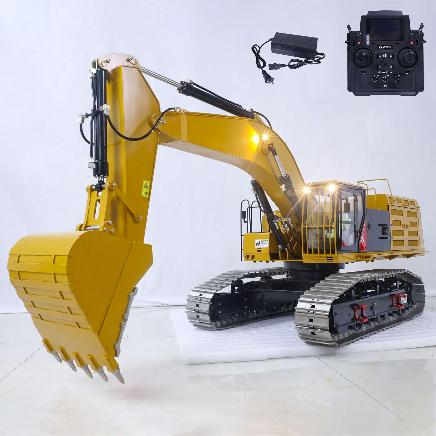 1/8 390F RC Hydraulic Excavator Metal Heavy Duty Construction Vehicles Models