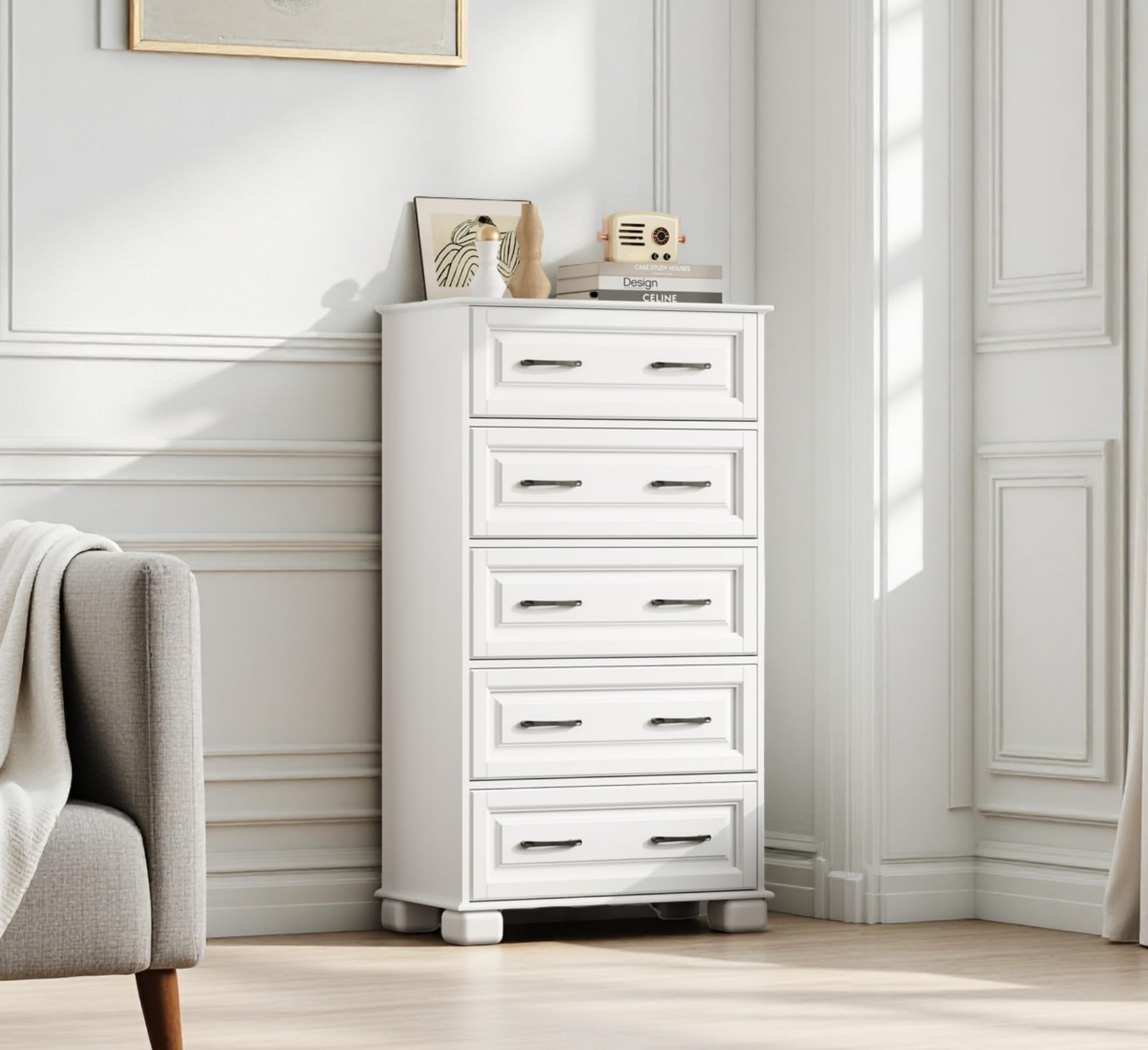 5 Drawer Wooden Dresser for Bedroom Storage