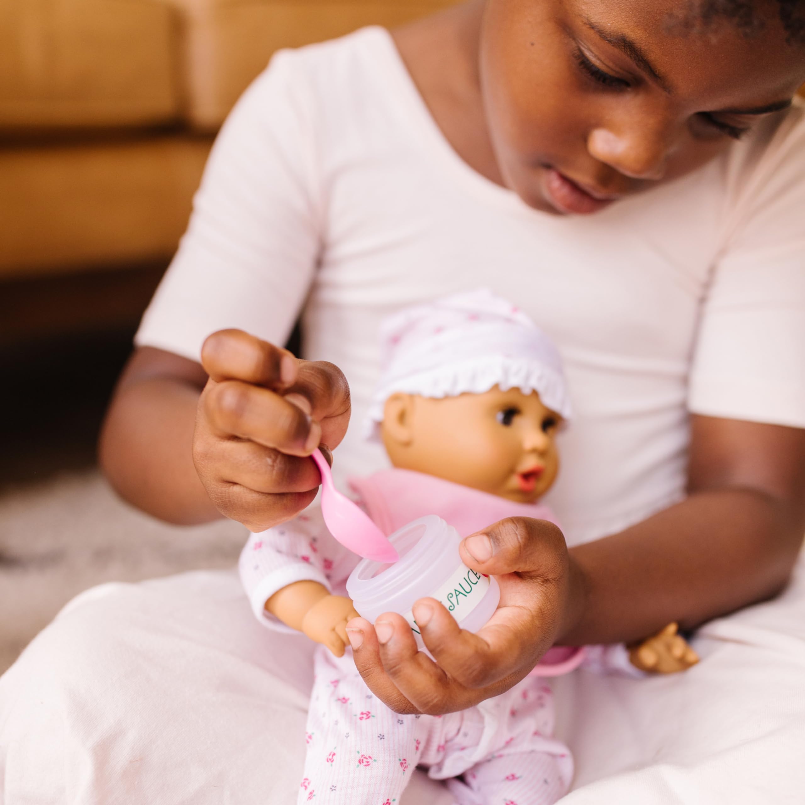 Doll Feeding and Changing Accessories - Bib, Bag, Diaper, Wipes, Utensils