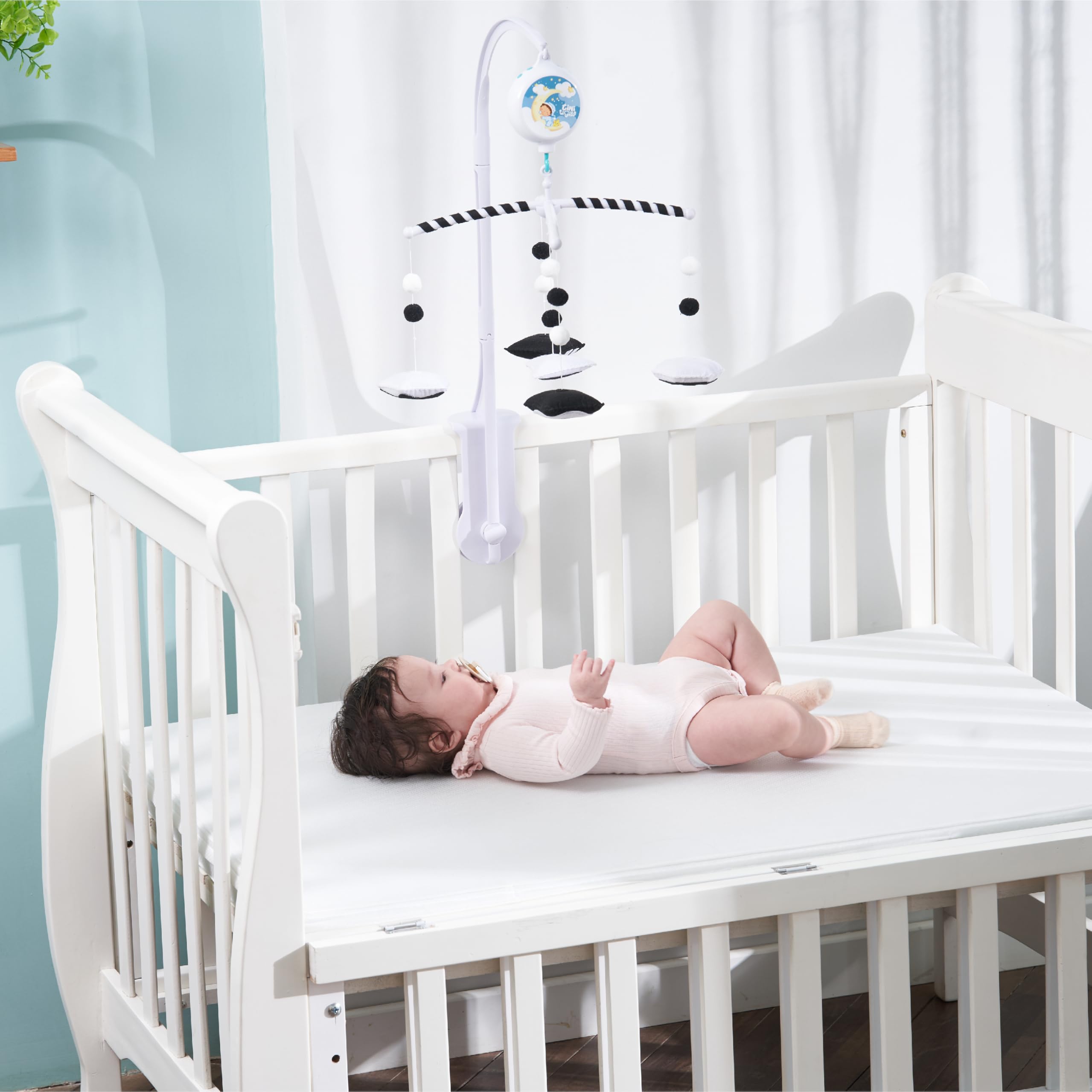 Black and White Montessori Crib Mobile with Music Box