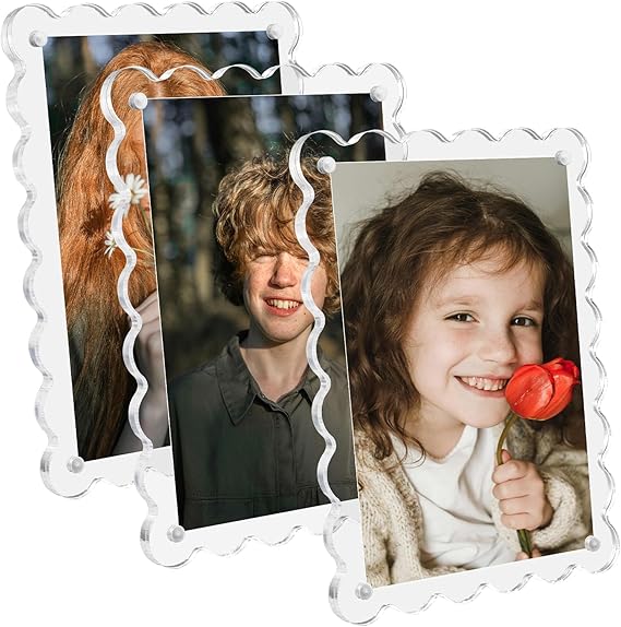 3 Pack Acrylic Picture Frames 4x6 Scalloped with Detachable Brackets