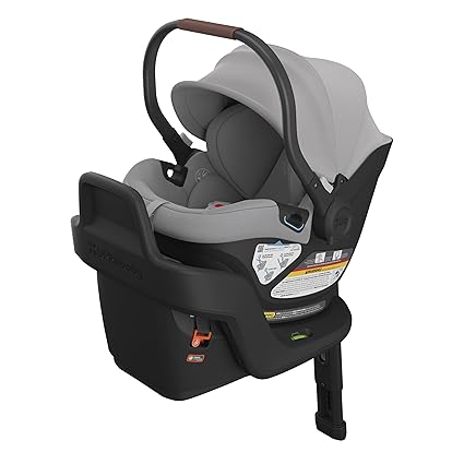 Aria Lightweight Infant Car Seat/Just Under 6 lbs for Easy