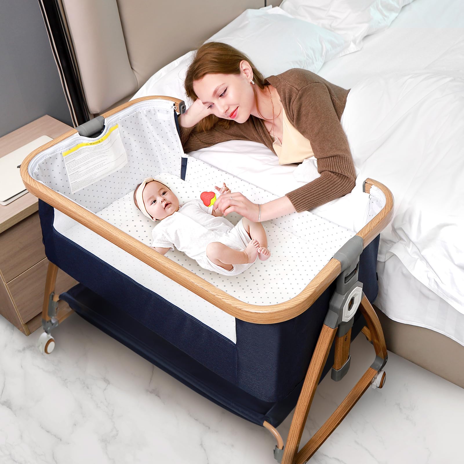 3-in-1 Bedside Baby Bassinet with Adjustable Height