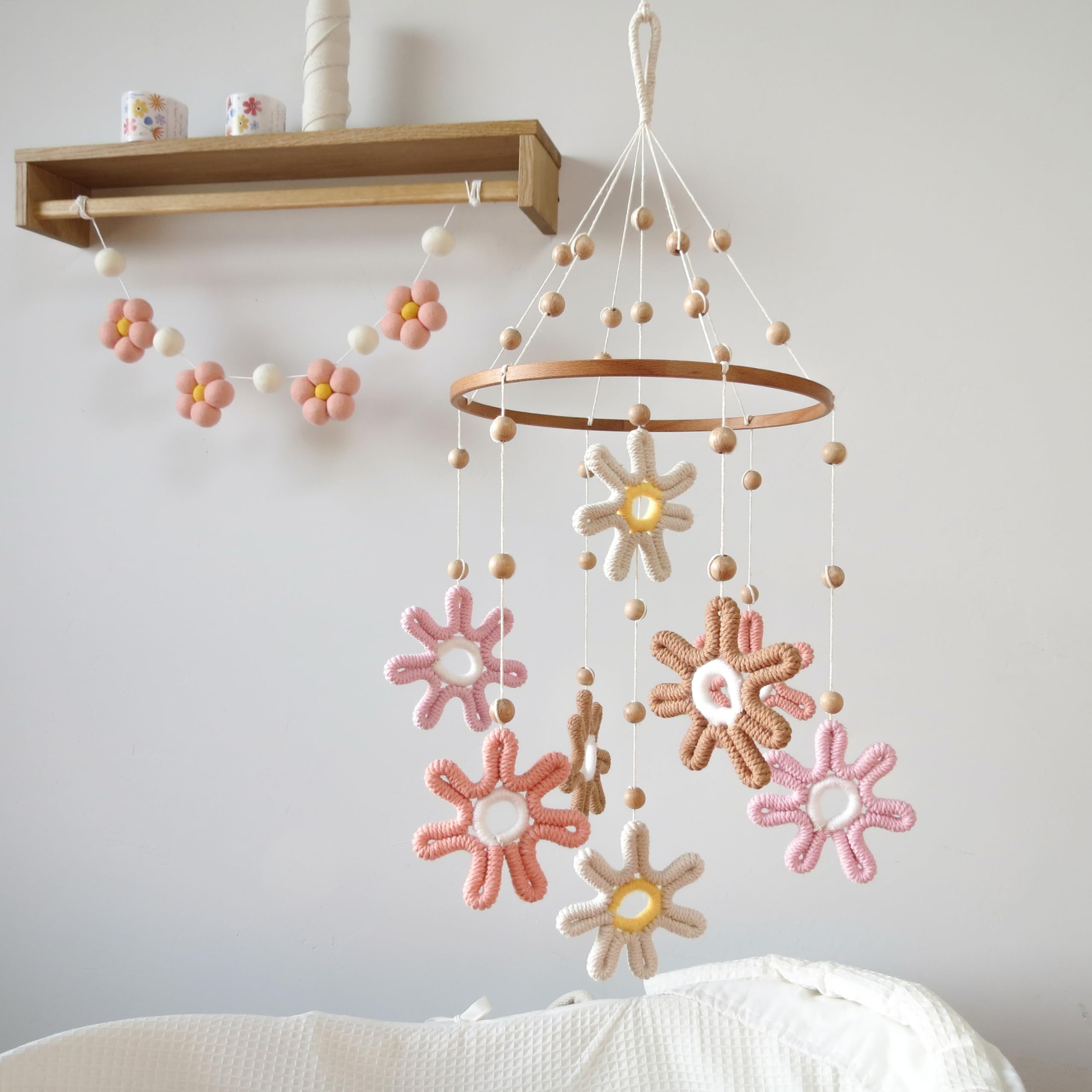 Daisy Mobile for Crib, Baby Crib Mobile for Girls, Boho Daisy Crib Mobile