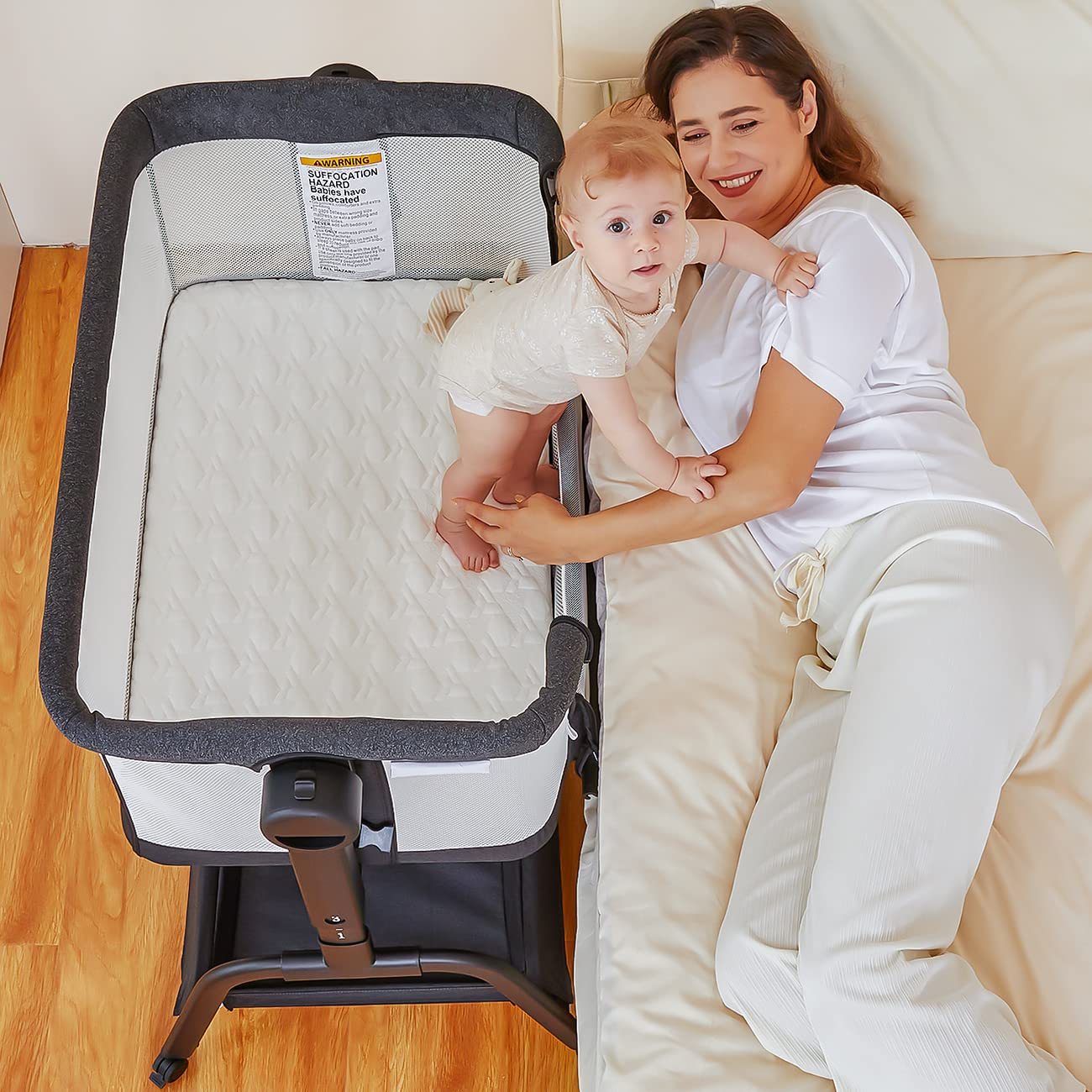 3-in-1 Adjustable Bedside Bassinet with Waterproof Mattress