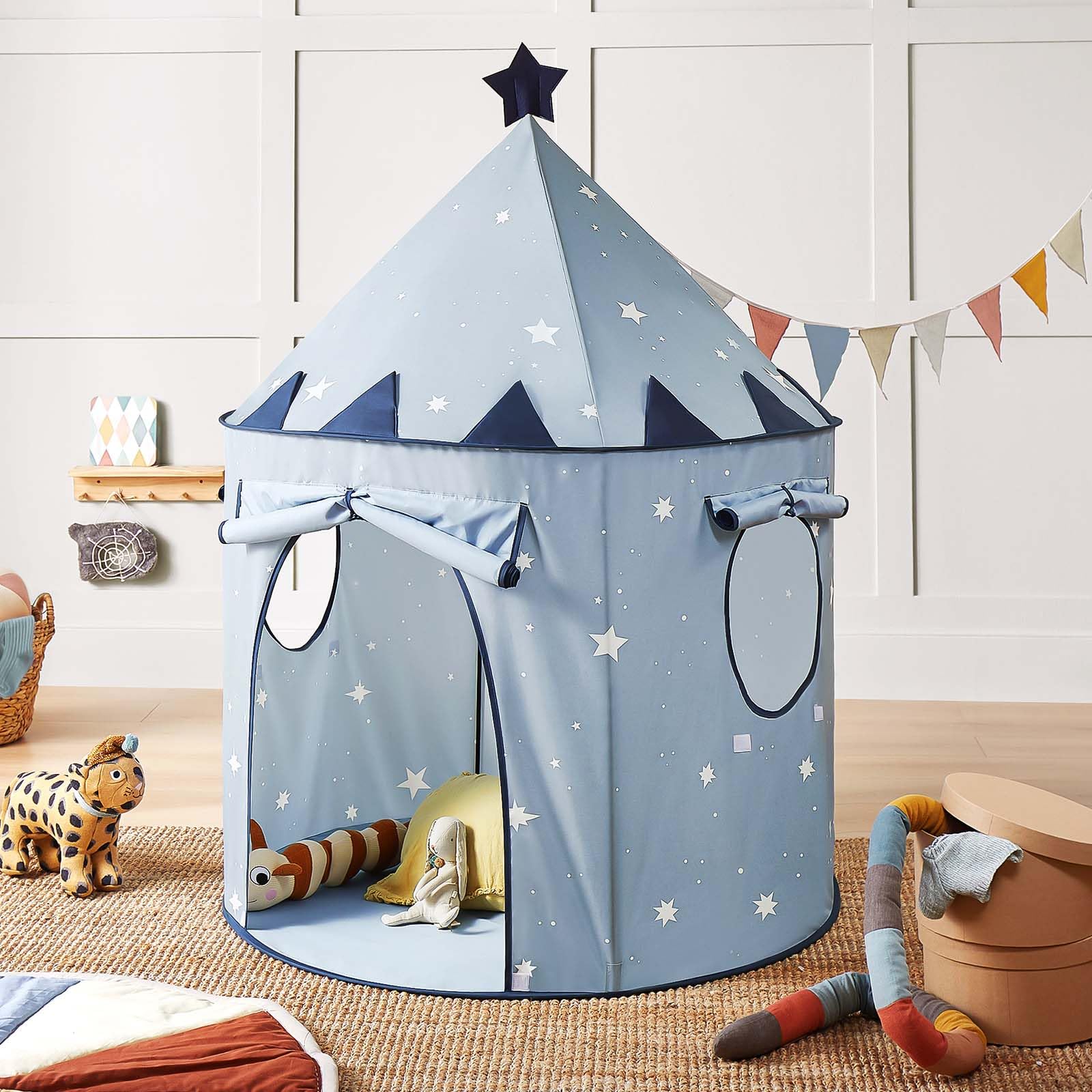 Pop-Up Kids Play Tent with Starry Sky Design