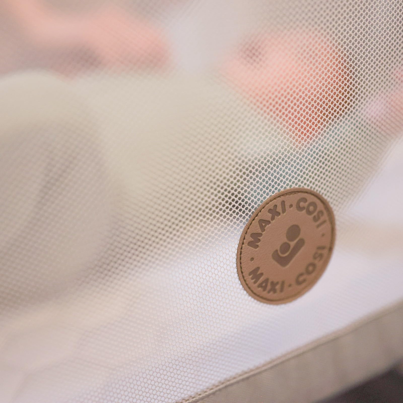 Bedside Bassinet with Adjustable Height and Breathable Mesh