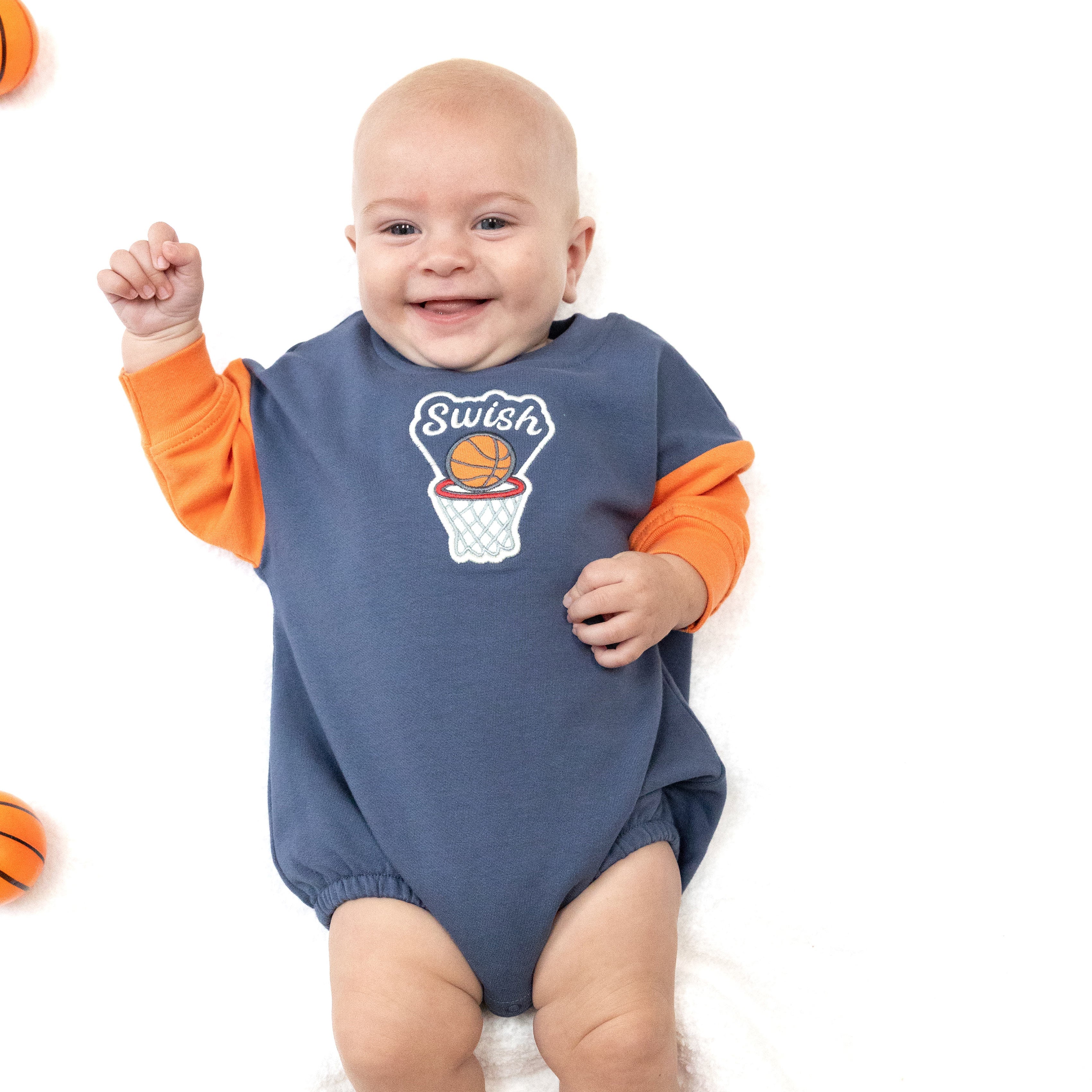 Varsity - Orange - Sweatshirt Bubble with Basketball Patch