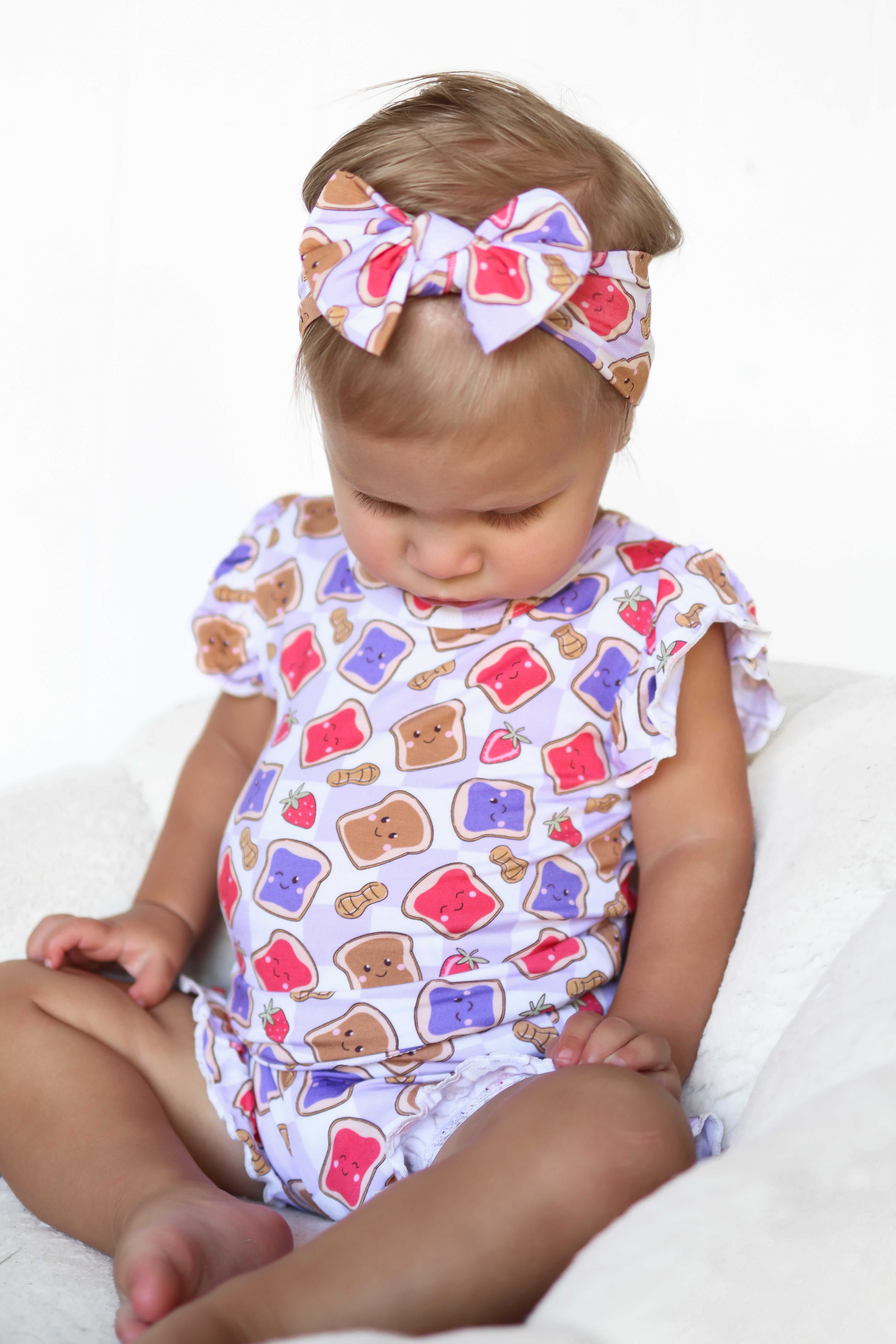 EXCLUSIVE PEANUT BUTTER JELLY TIME DREAM RUFFLE SHORT SET