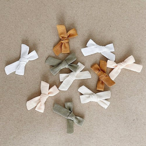 Classic Hair Bow - Honey