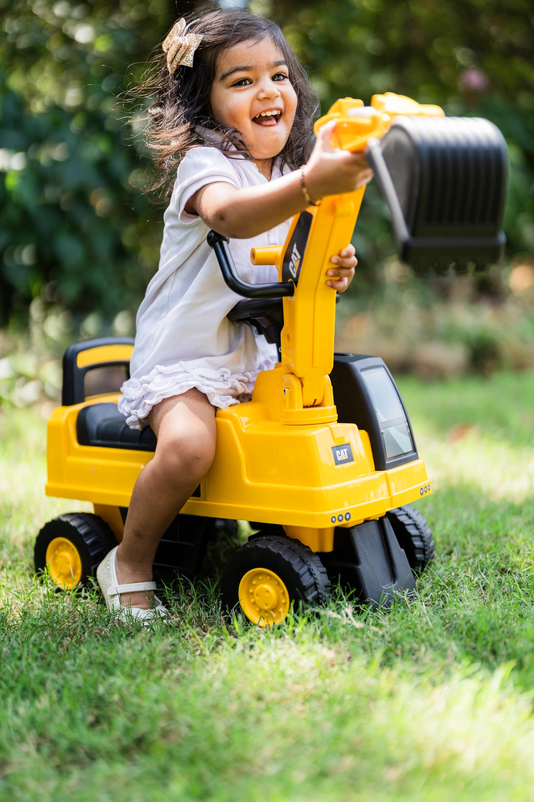 CAT Excavator Push Car for Toddlers with Rotating Bucket