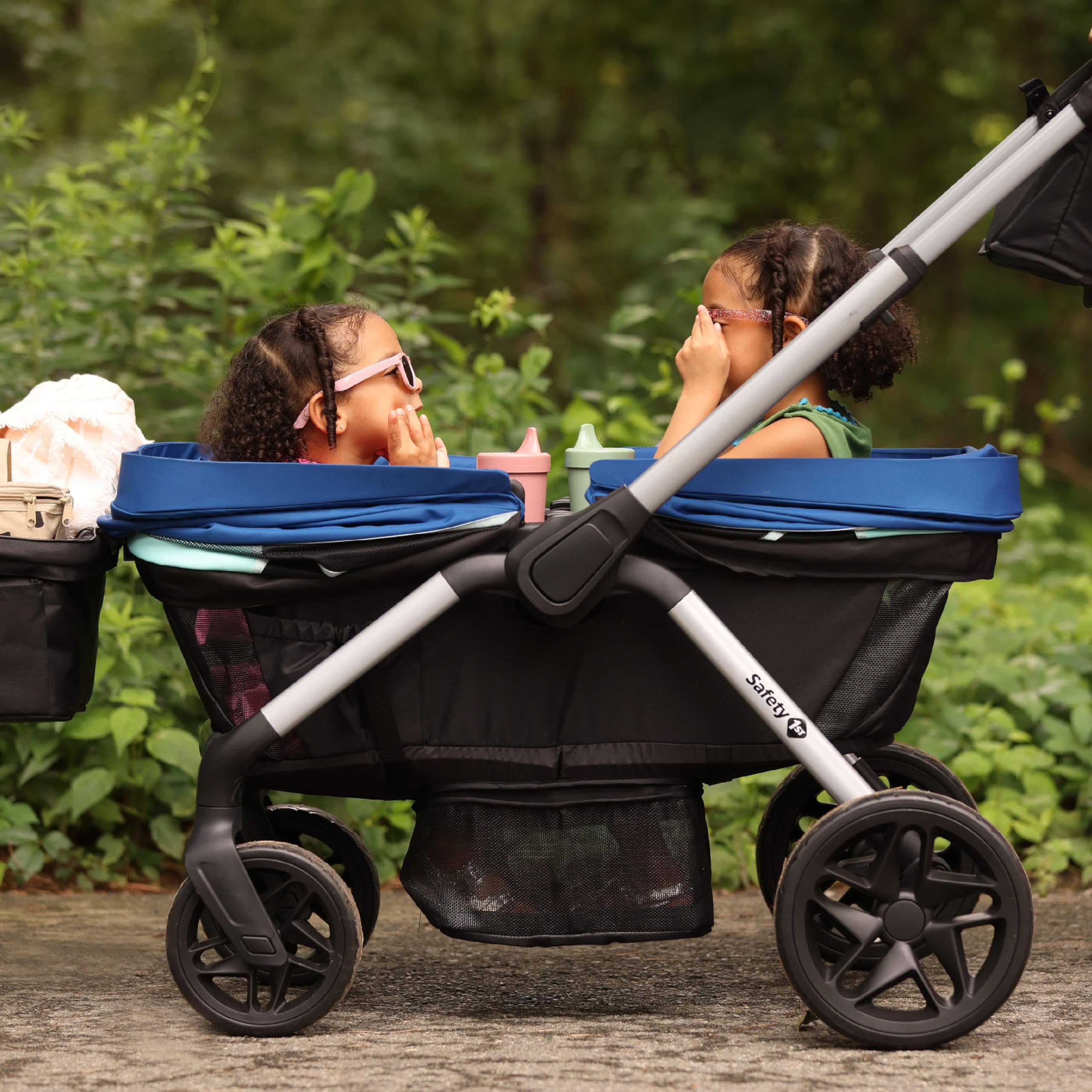 Summit Wagon Stroller for 2 Kids with Removable Tray in High Street