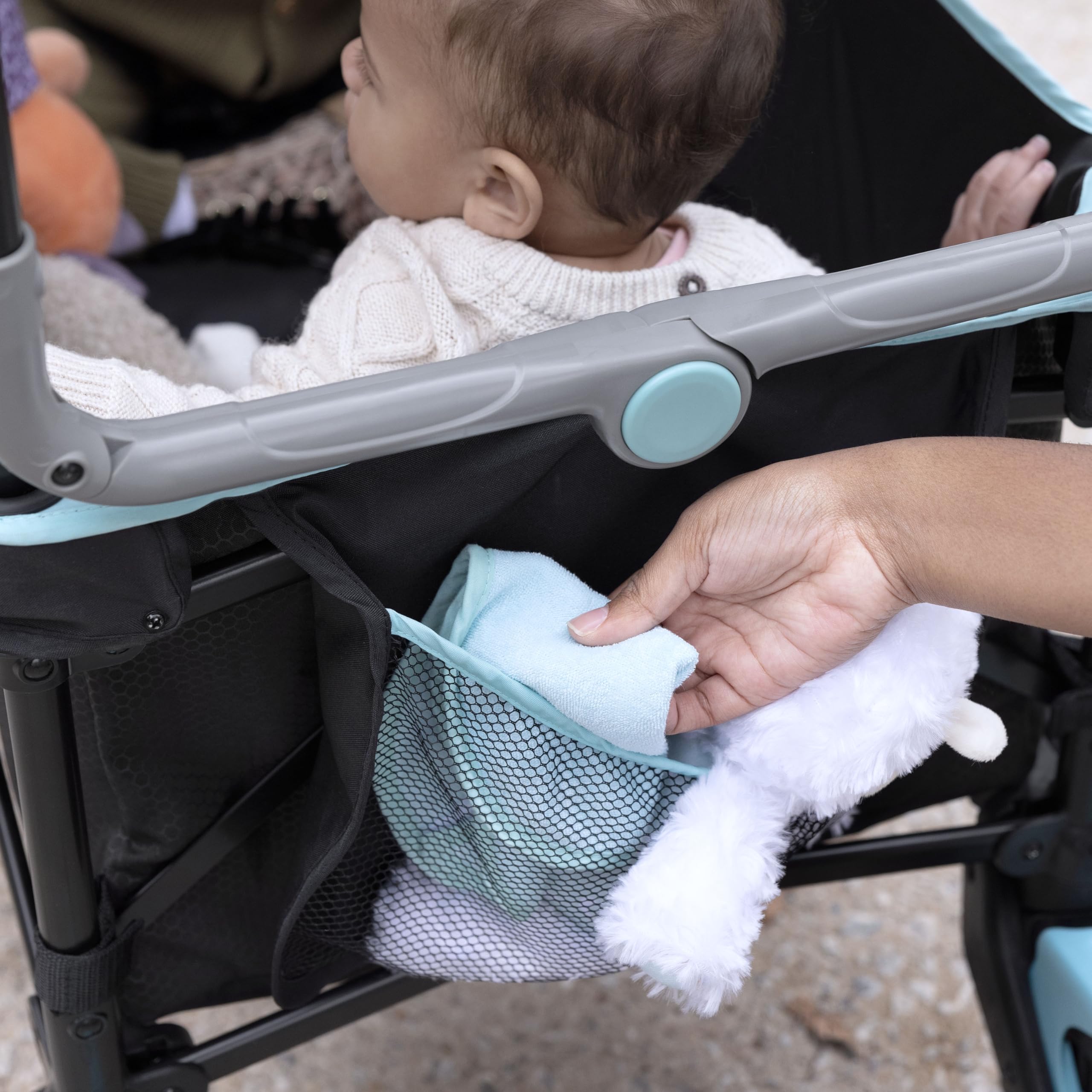 Ingenuity Pop 'N Ride Lightweight Stroller Wagon - Face-to-Face Seats for 2
