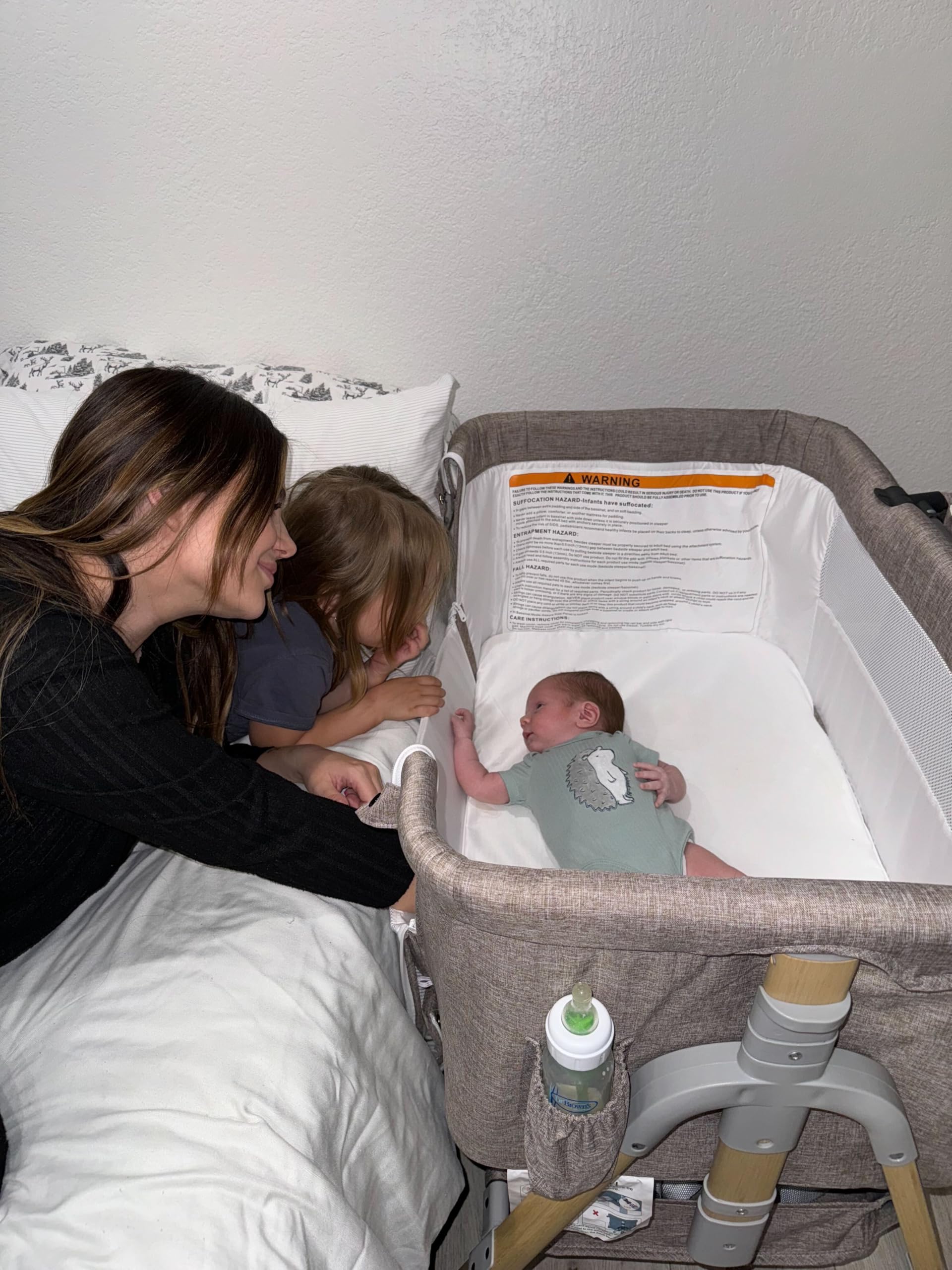 3-in-1 Convertible Baby Bassinet with Wheels