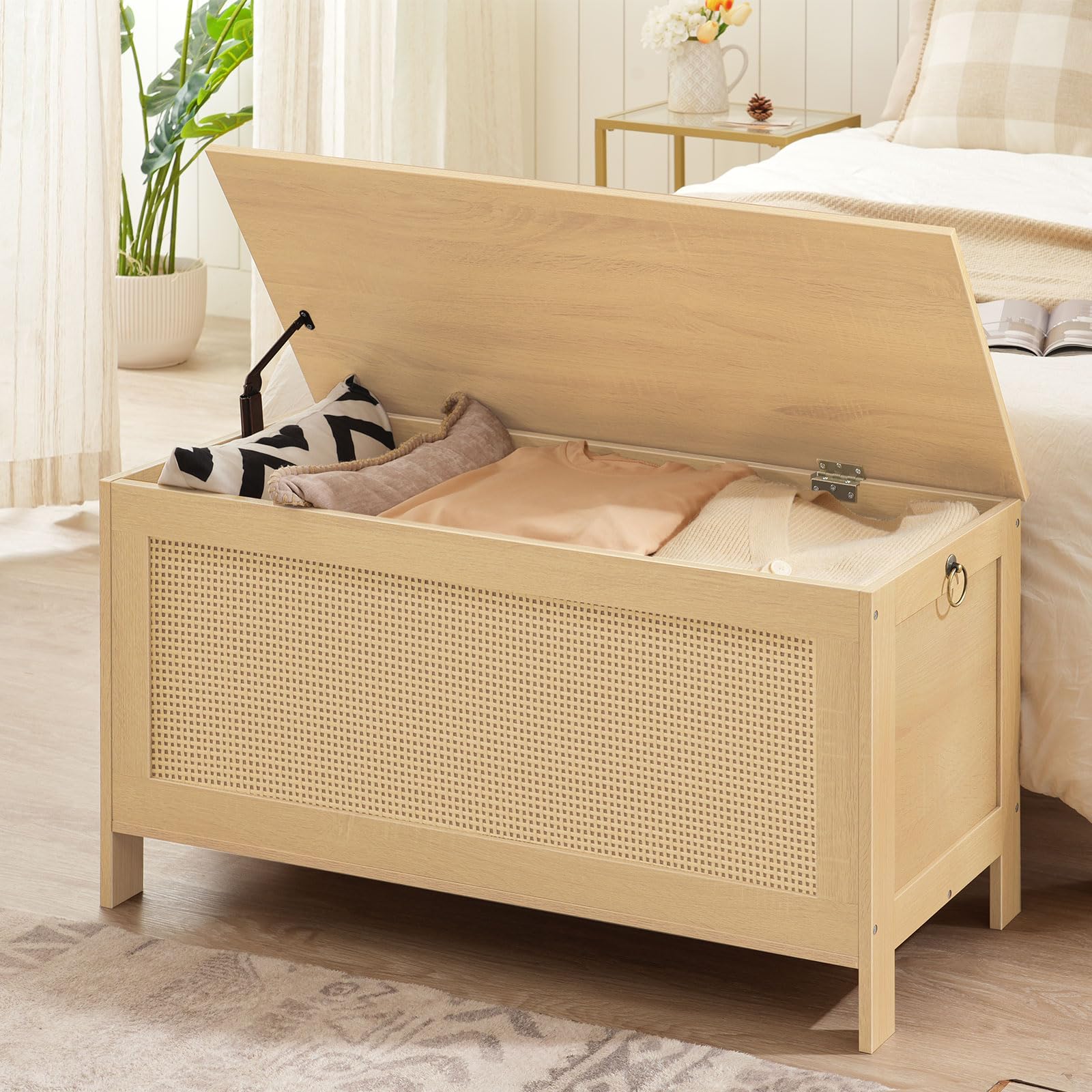 Storage Bench with Faux Rattan Decoration