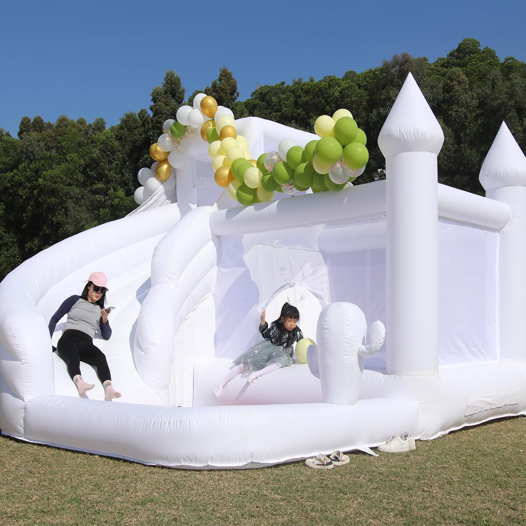 Commercial Inflatable Bounce House with Slide and Ball Pit