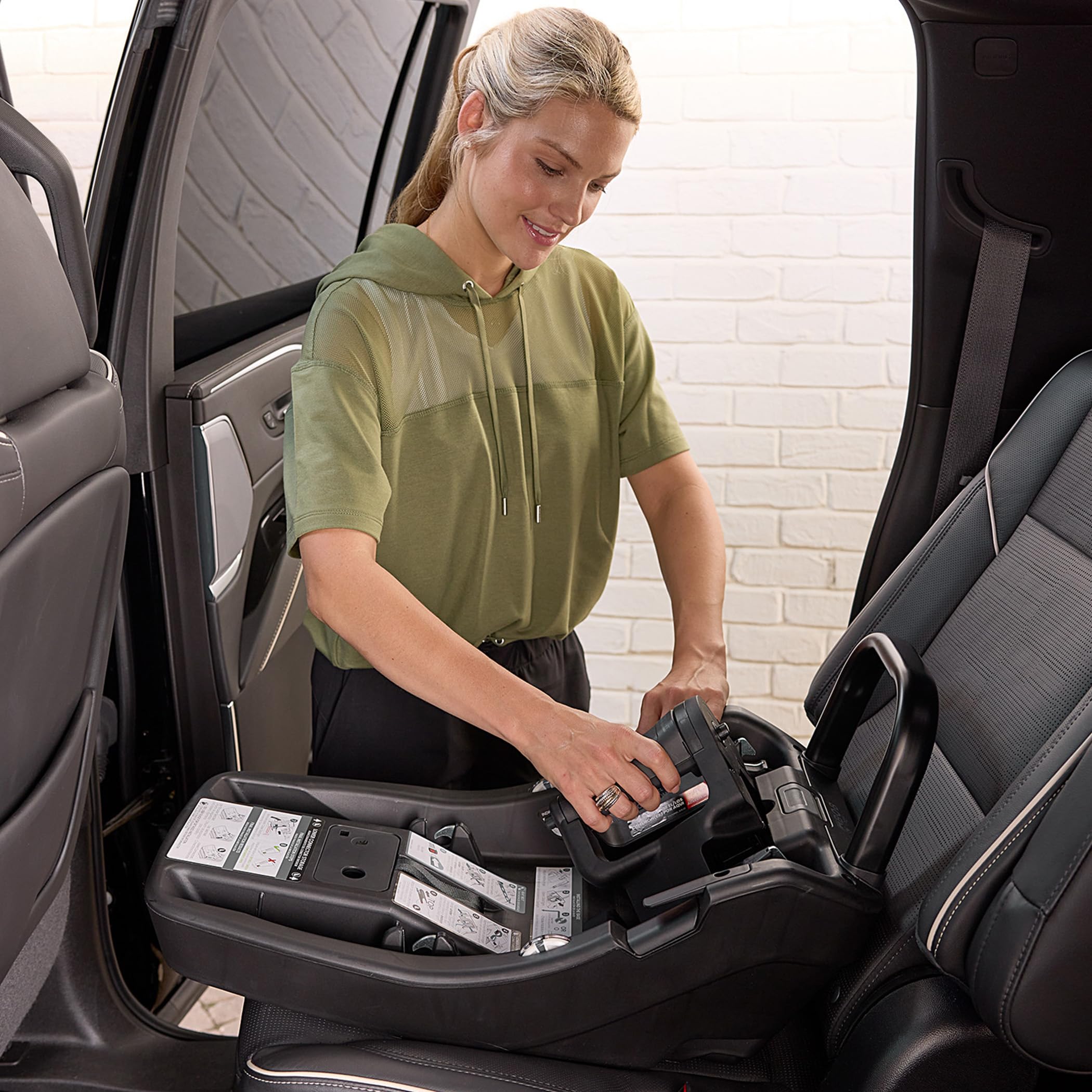 Wilder Infant Car Seat Base with ClickTight