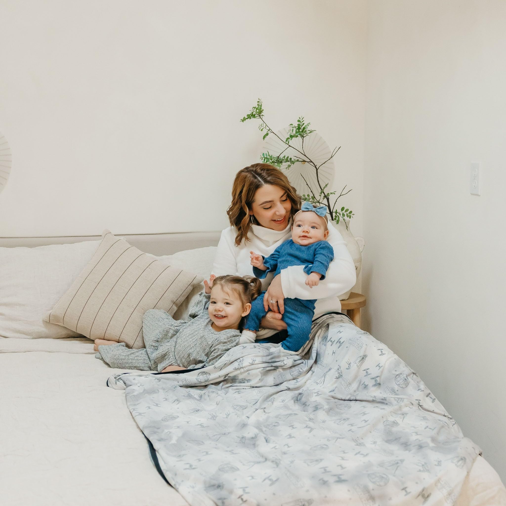 Premium Knit 3-Layer Stretchy Throw Blanket