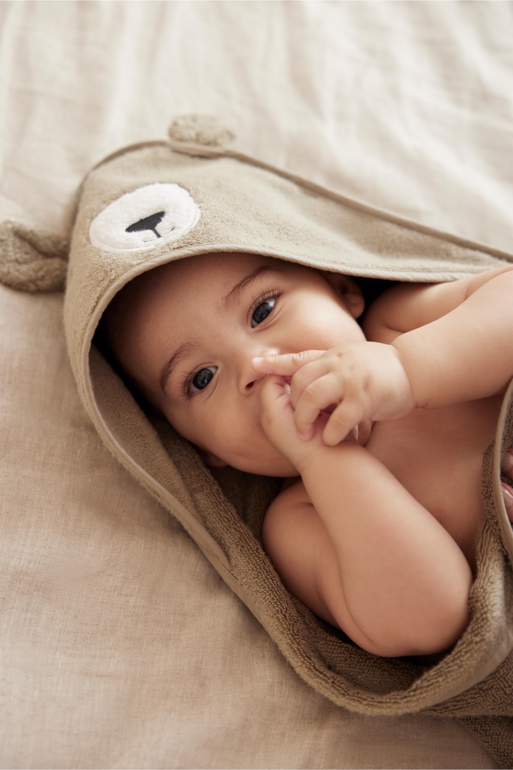 Hooded Bath Towel with Bear Design in Taupe - Unisex Soft Cotton