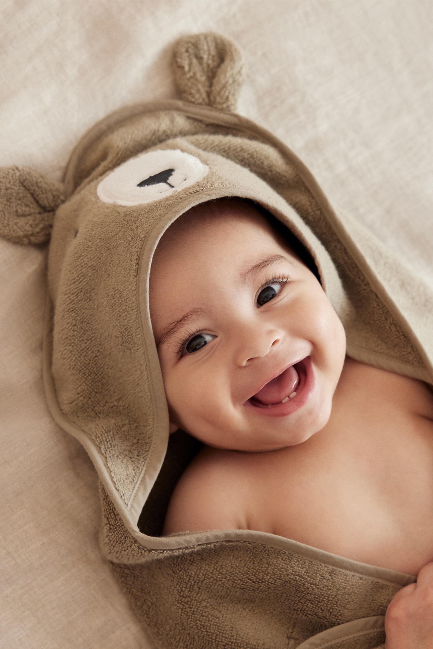 Hooded Bath Towel with Bear Design in Taupe - Unisex Soft Cotton