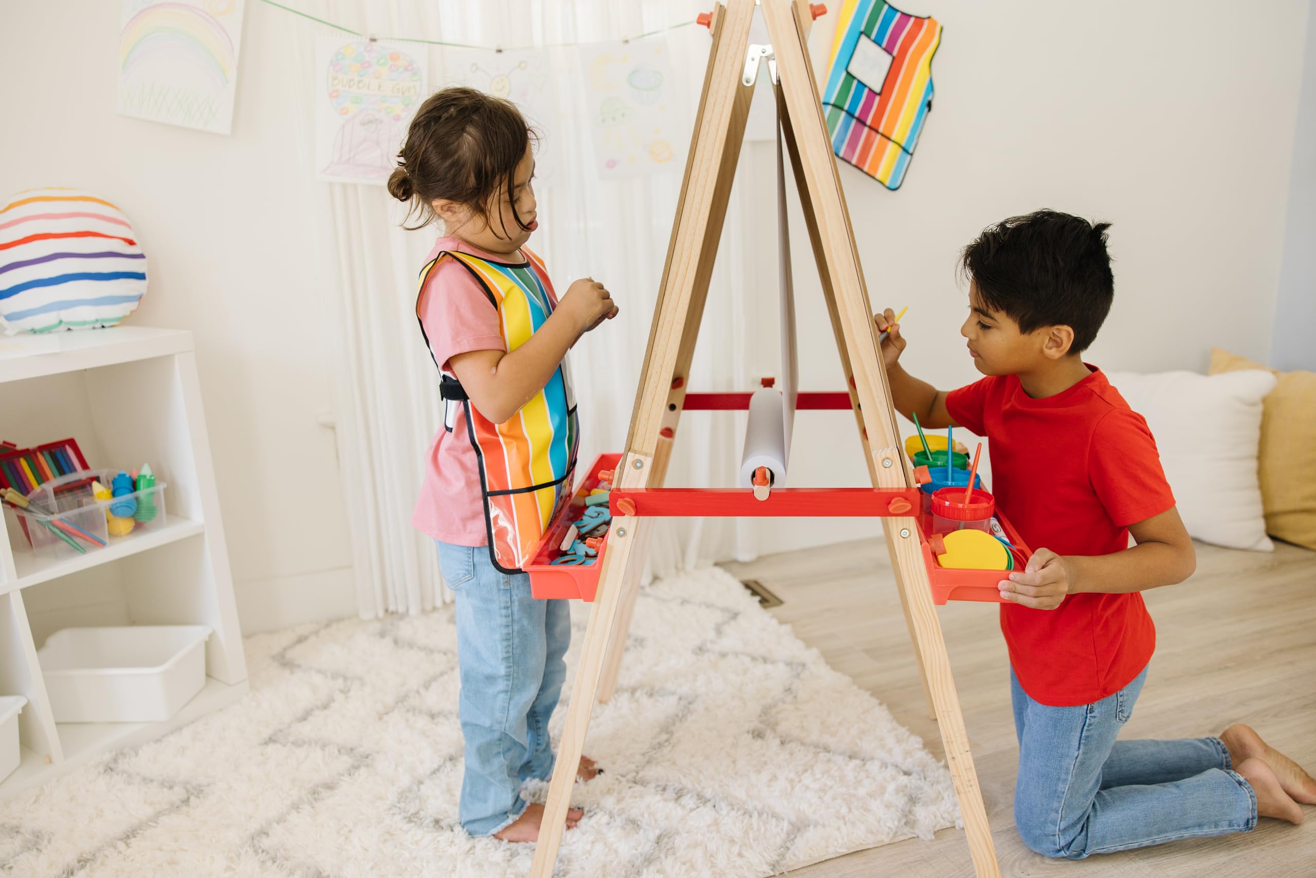 Melissa & Doug Deluxe Magnetic Standing Art Easel with Chalkboard, Dry-Erase Board, and 39 Letter and Number Magnets - FSC Certified