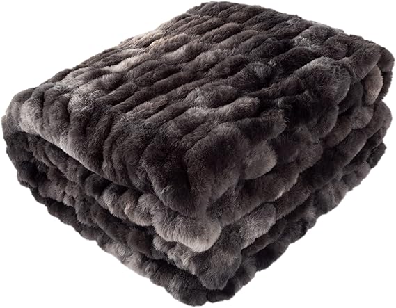 Oversized Ruched Faux Fur Blanket - 60x80-Inch Jacquard Faux Fur