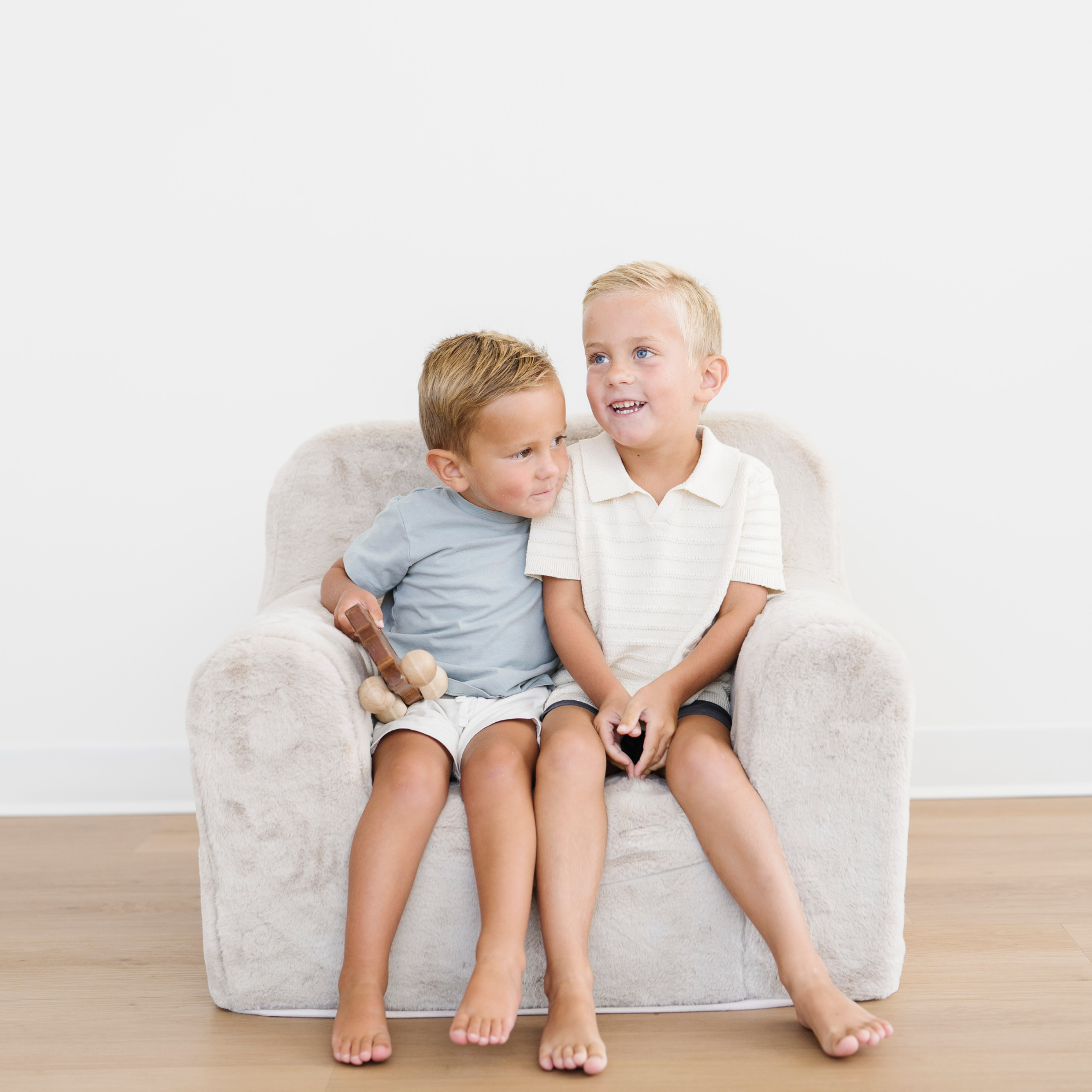 SNUGGLE UP CHAIR