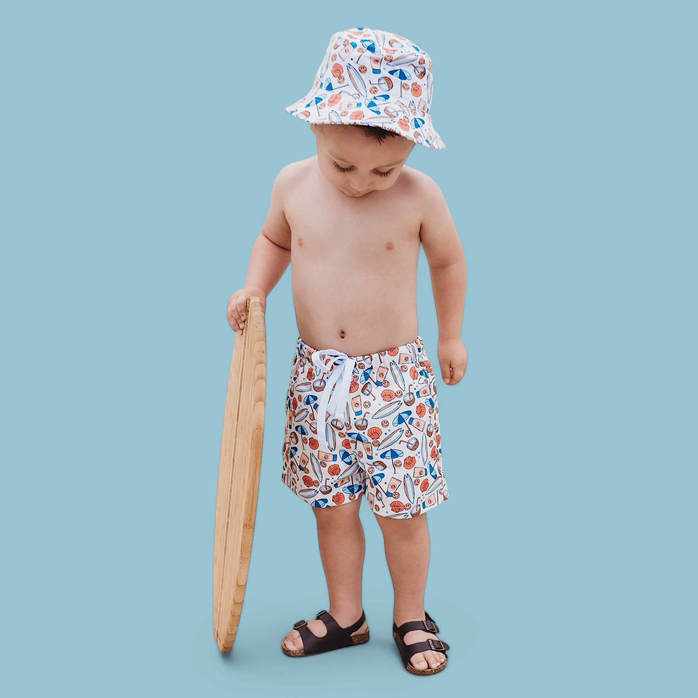 CHASE THE SUN DREAM BUCKET HAT